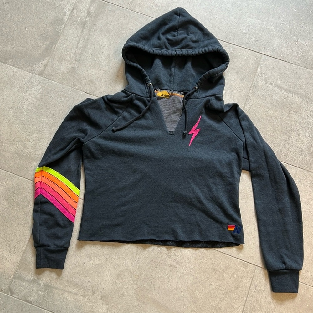 Aviator Nation size Small pull over